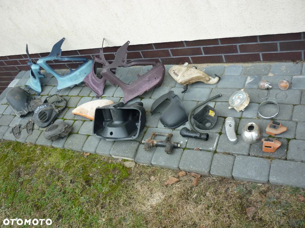 Owiewka widelec klosz osłona licznik felga Aprilia Habana 50 - 2