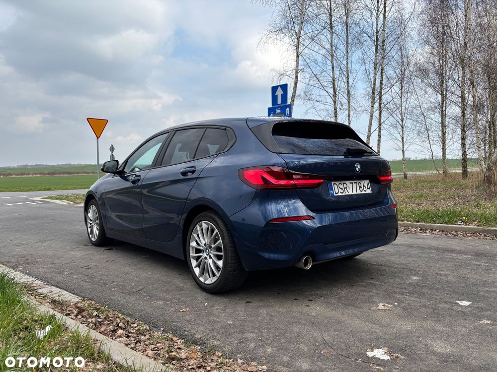 BMW Seria 1 118i - 4