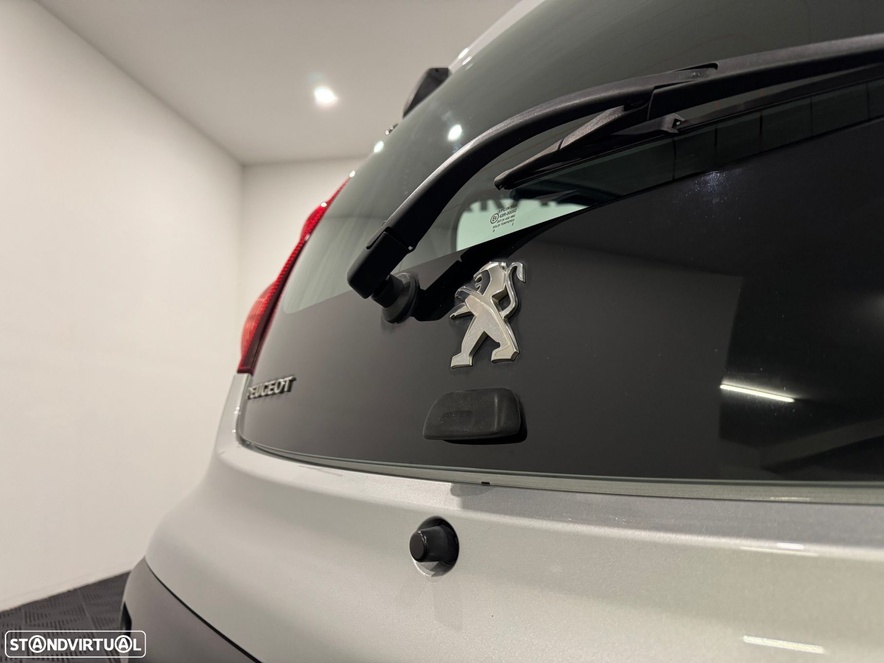 Peugeot 107 1.0 Urban - 22