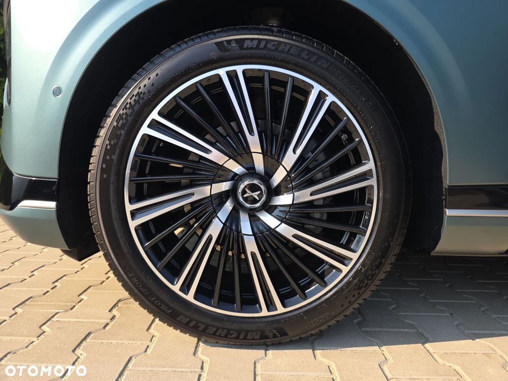 XPeng G9 94.6 kWh AWD Performance - 19