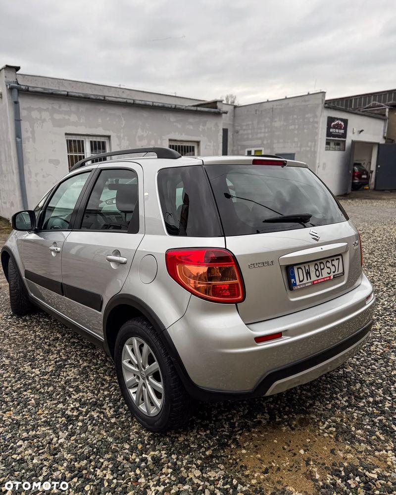 Suzuki SX4 - 7