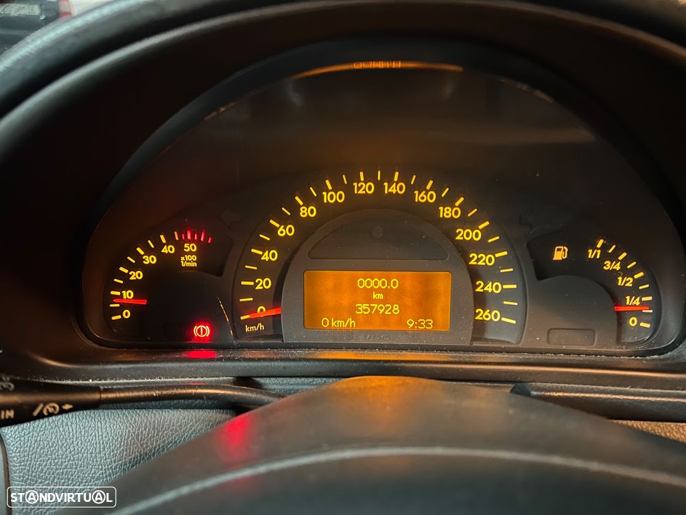 Mercedes-Benz C 270 T CDI Avantgarde - 7