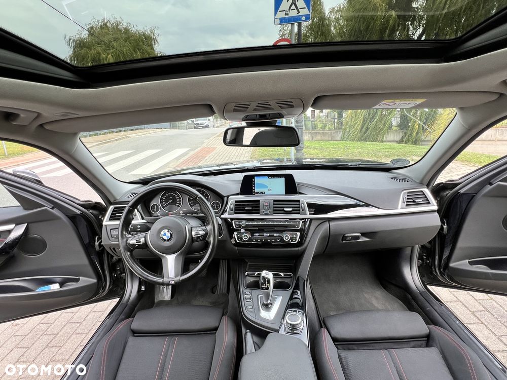 BMW Seria 3 320i xDrive Sport Line - 4