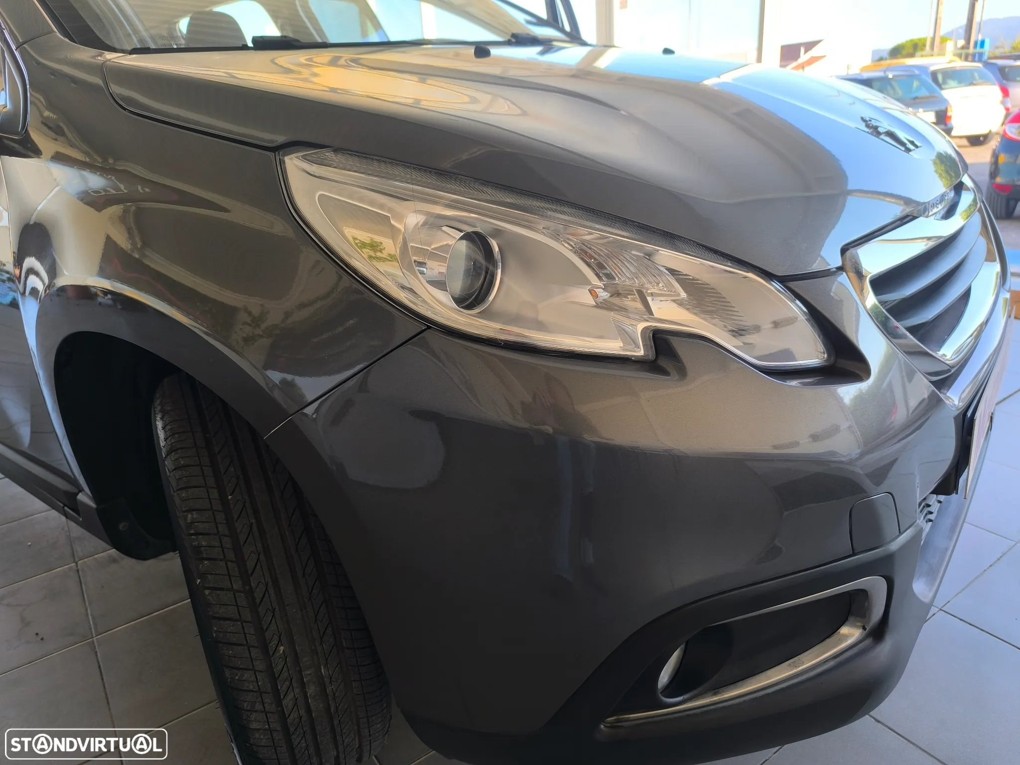 Peugeot 208 1.2 PureTech Allure - 22