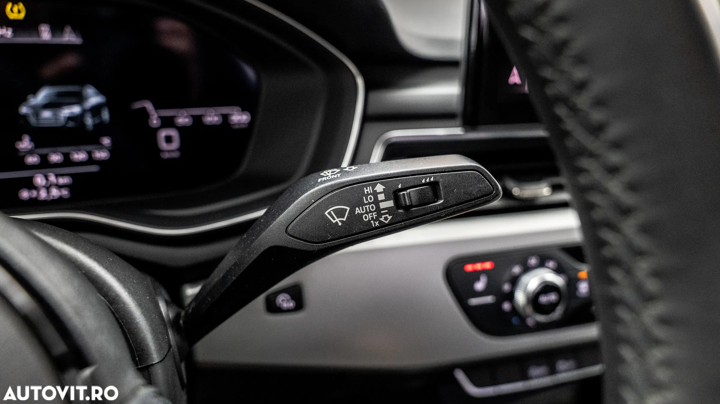 Audi A4 2.0 TDI S tronic Design - 39