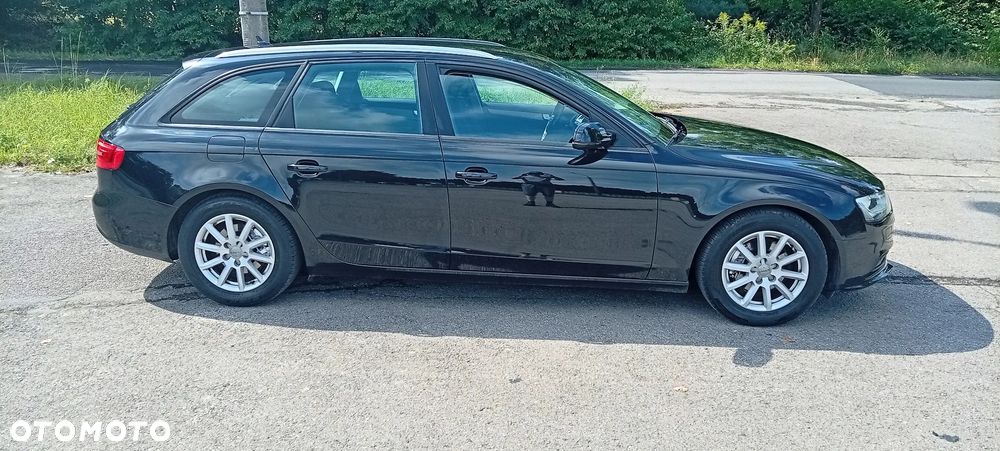 Audi A4 Avant 2.0 TDI DPF Ambition - 12
