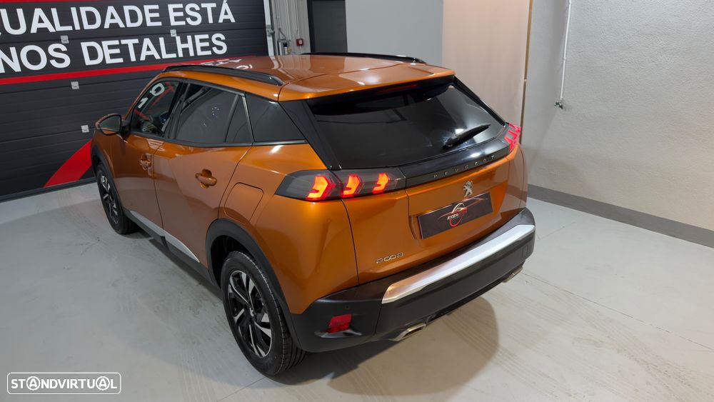 Peugeot 2008 1.2 PureTech Allure EAT8 - 13