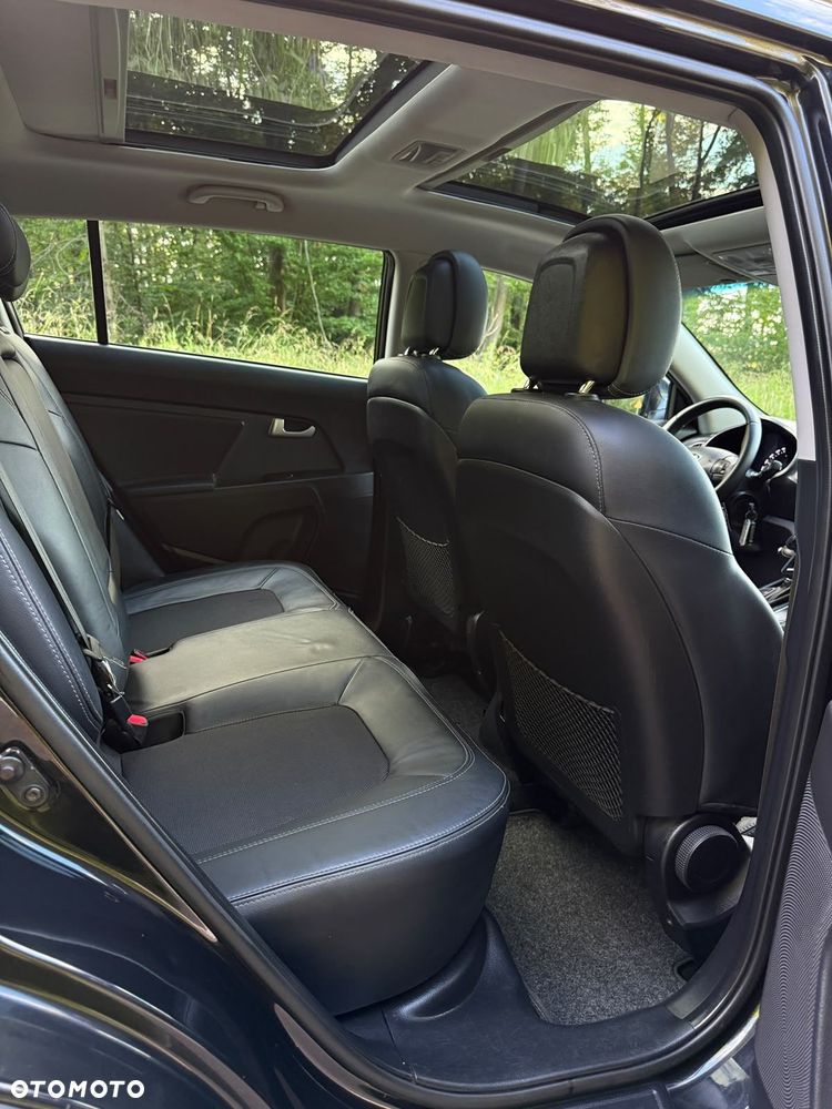 Kia Sportage - 16