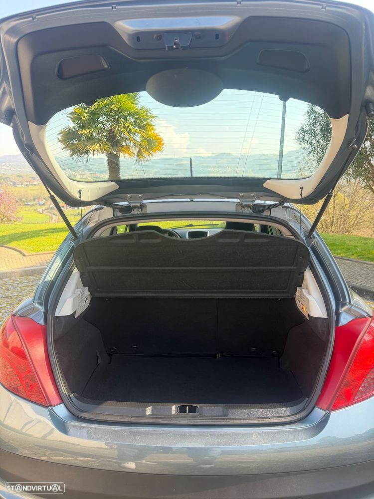 Peugeot 207 1.6 HDi Sport - 10