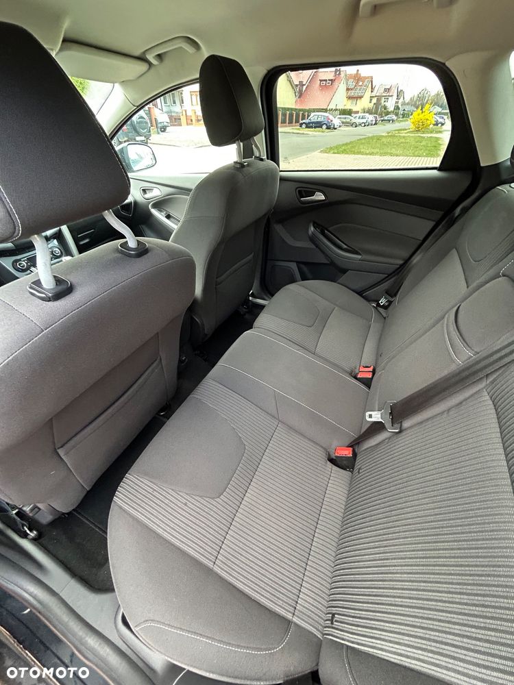 Ford Focus - 11