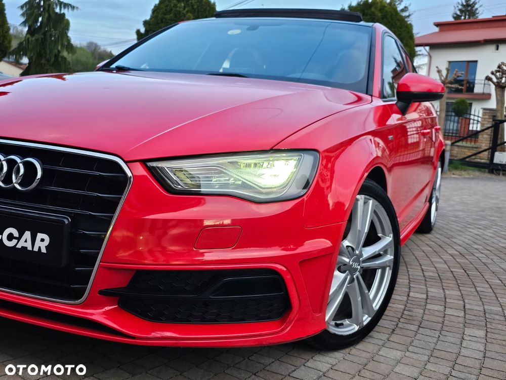 Audi A3 Sportback 2.0 TDI (clean diesel) quattro S tronic S line Sportpaket - 25