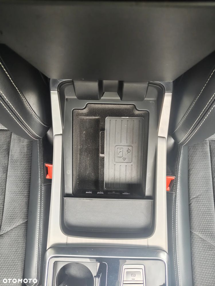 Audi SQ8 - 32