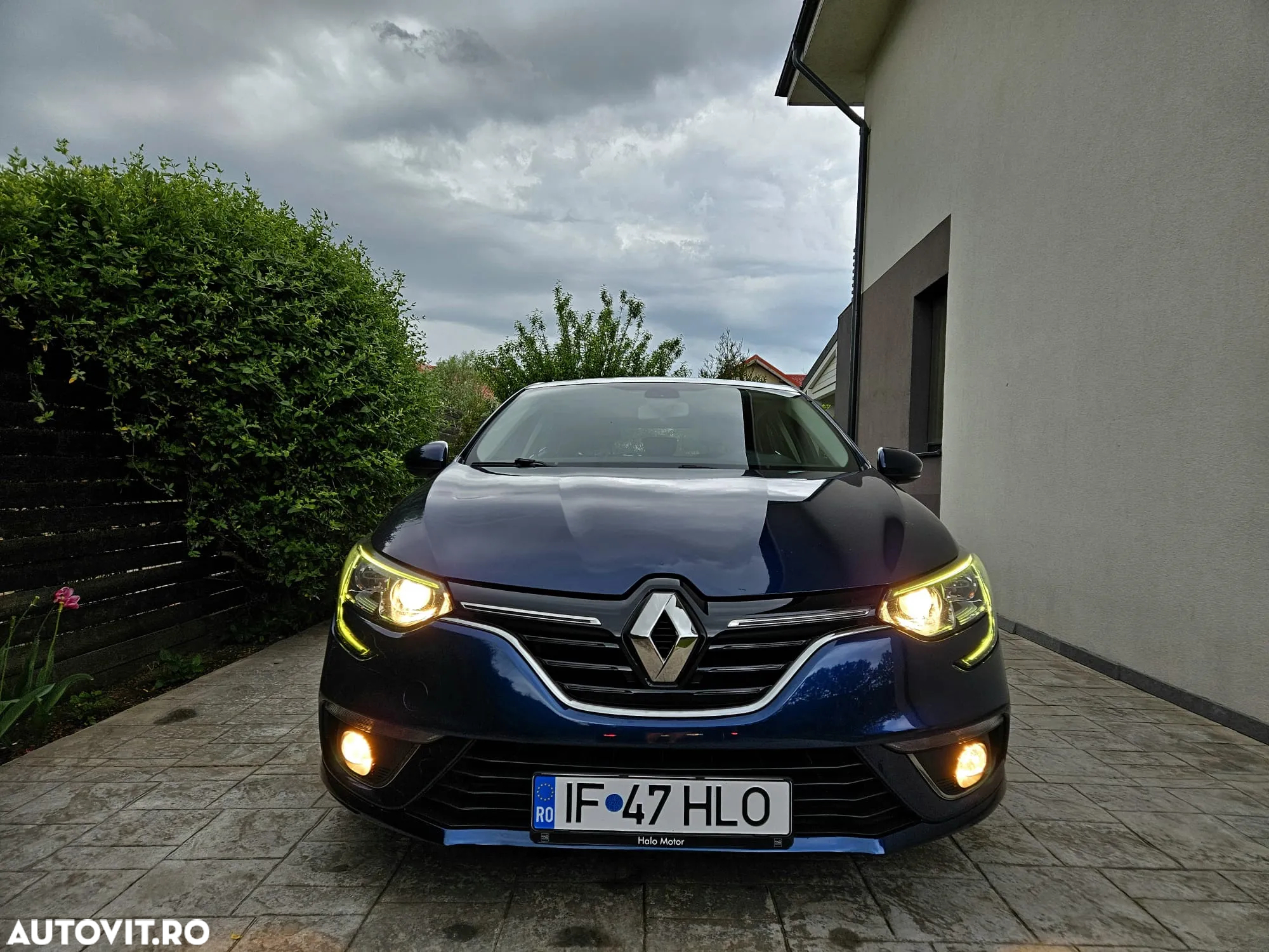 Renault Megane - 2