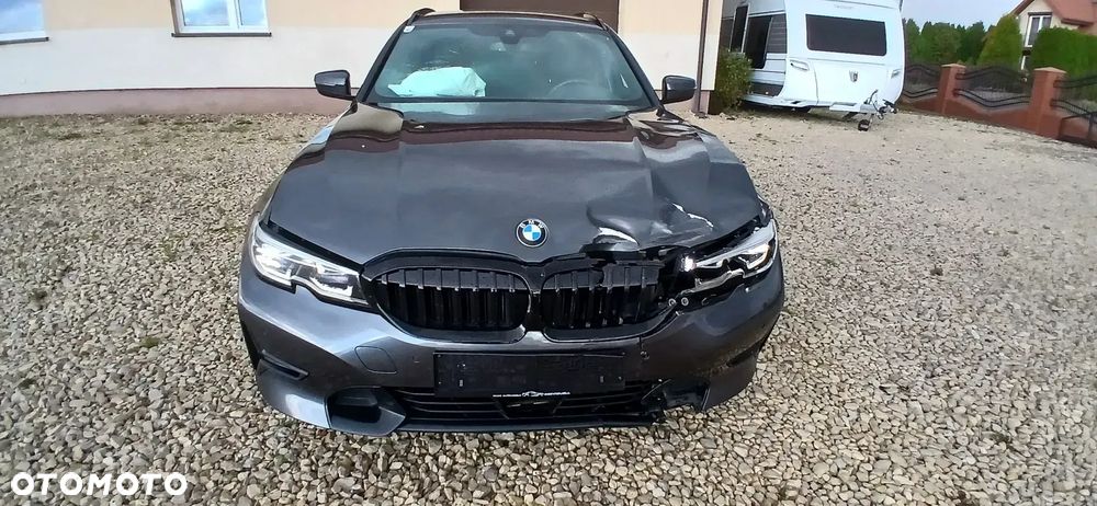 BMW Seria 3 318d Sport Line - 5