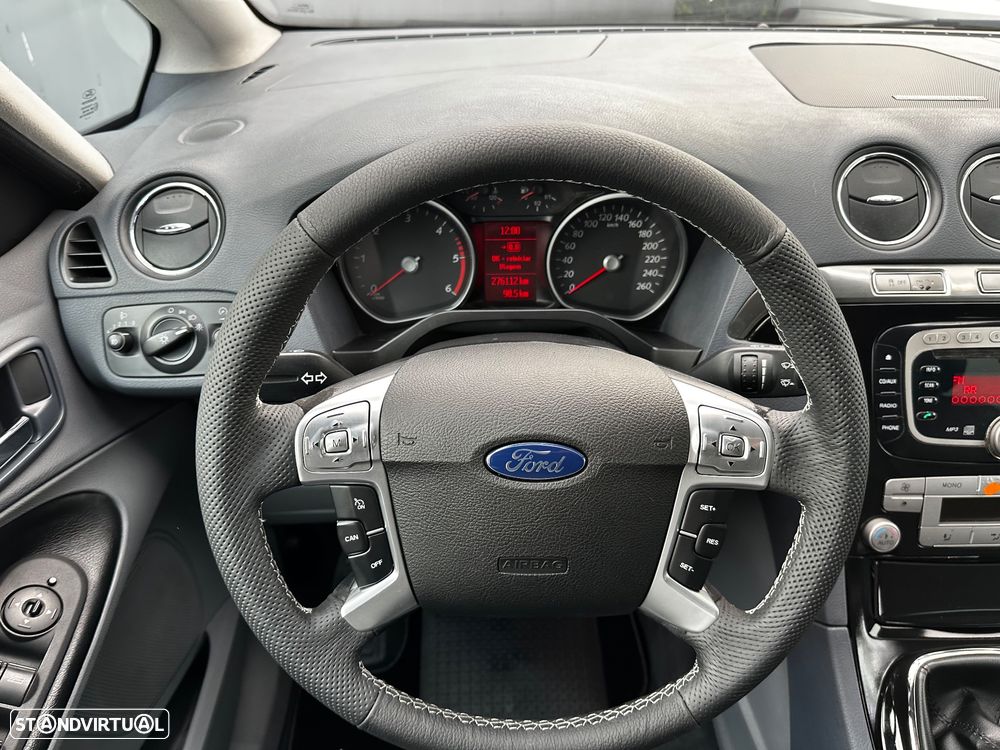 Ford S-Max 1.8 TDCi Titanium 7L - 20