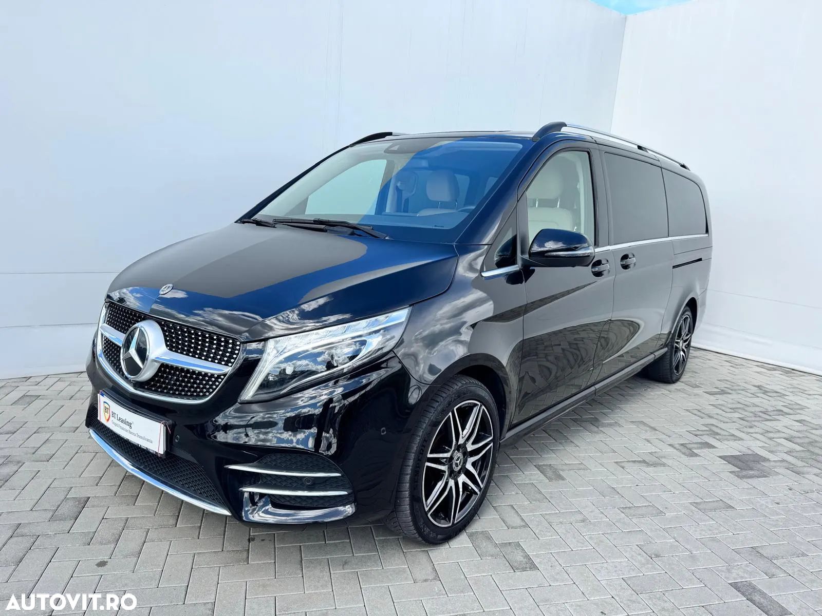 Mercedes-Benz V 300 d Combi Lung 237 CP AWD 9AT - 1