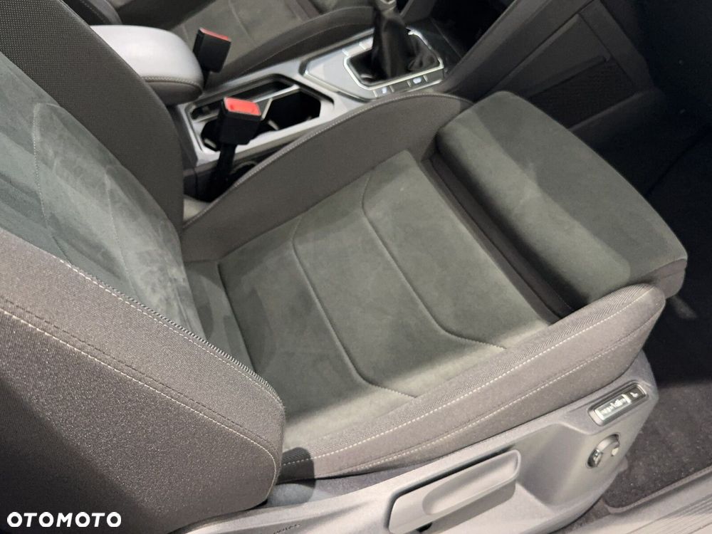 Volkswagen Tiguan - 20