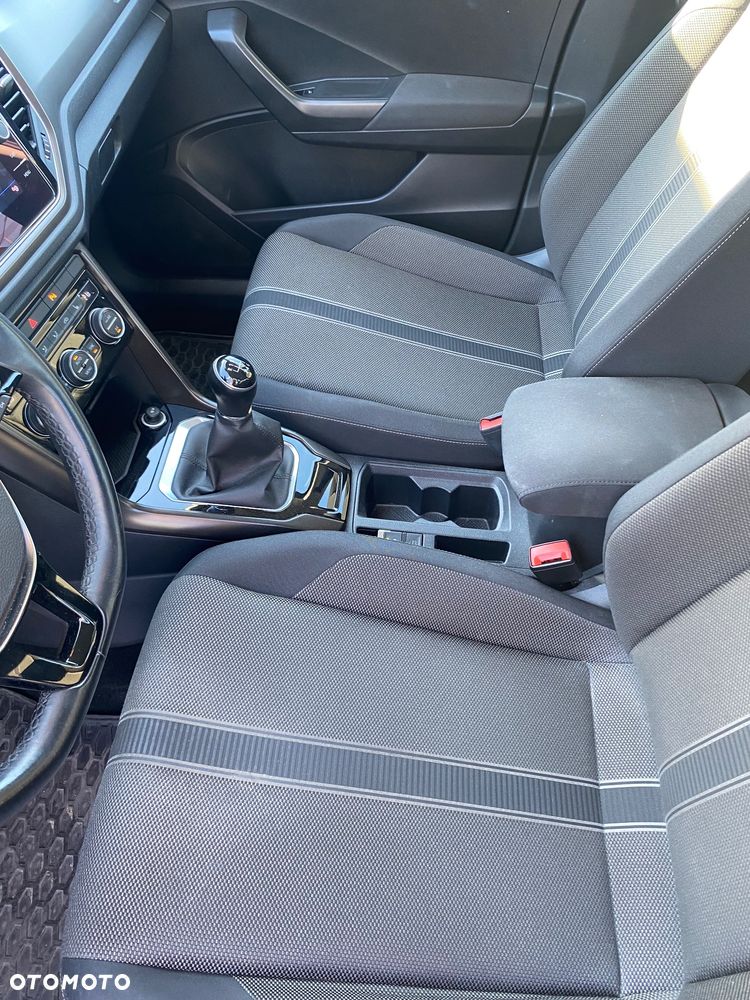 Volkswagen T-Roc 1.0 TSI Advance - 10