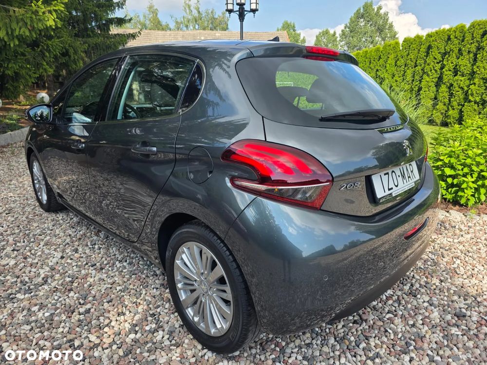 Peugeot 208 1.2 PureTech Allure - 14