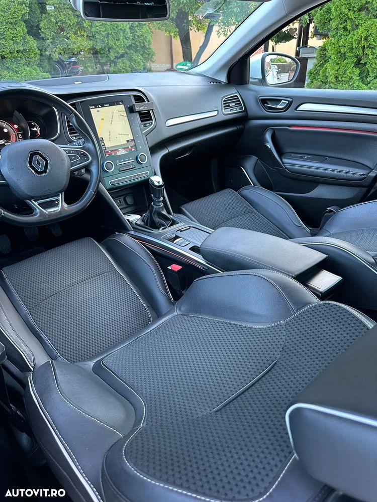 Renault Megane ENERGY dCi 130 BOSE EDITION - 22