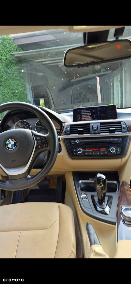 BMW Seria 3 328i - 6