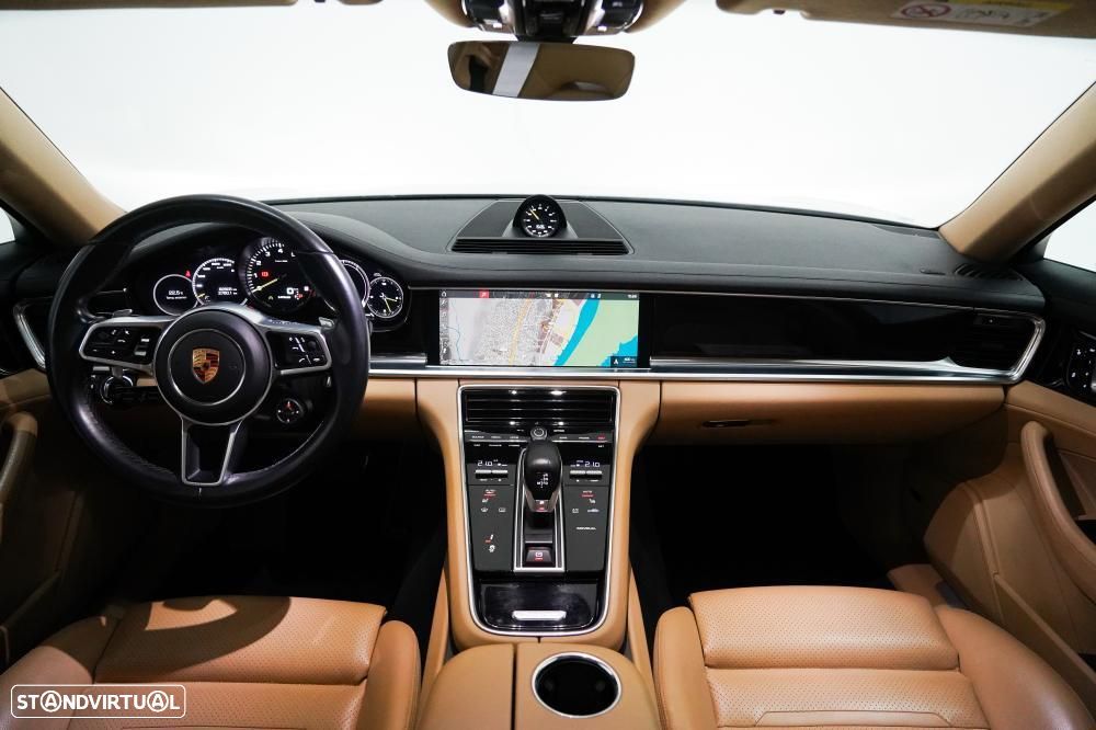 Porsche Panamera 4 E-Hybrid — fotografia 5