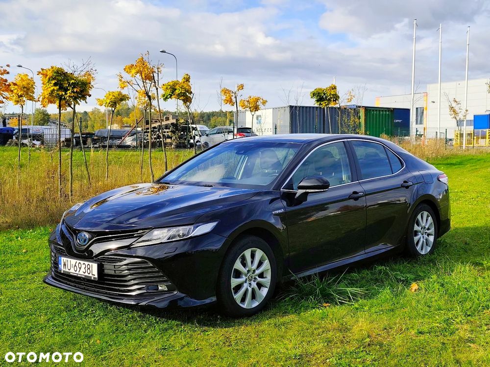 Toyota Camry 2.5 Hybrid Comfort CVT - 1