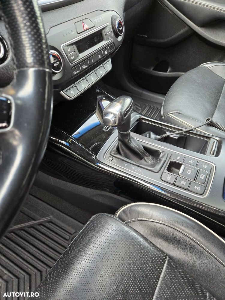 Kia Sorento 2.2 DSL 8AT 4x4 Nova - 7