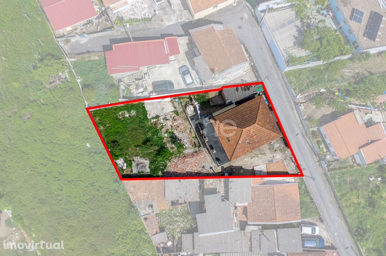 Moradia com 5 habitações e terreno com 528 m2 - Ermesinde, Valongo - Grande imagem: 4/33