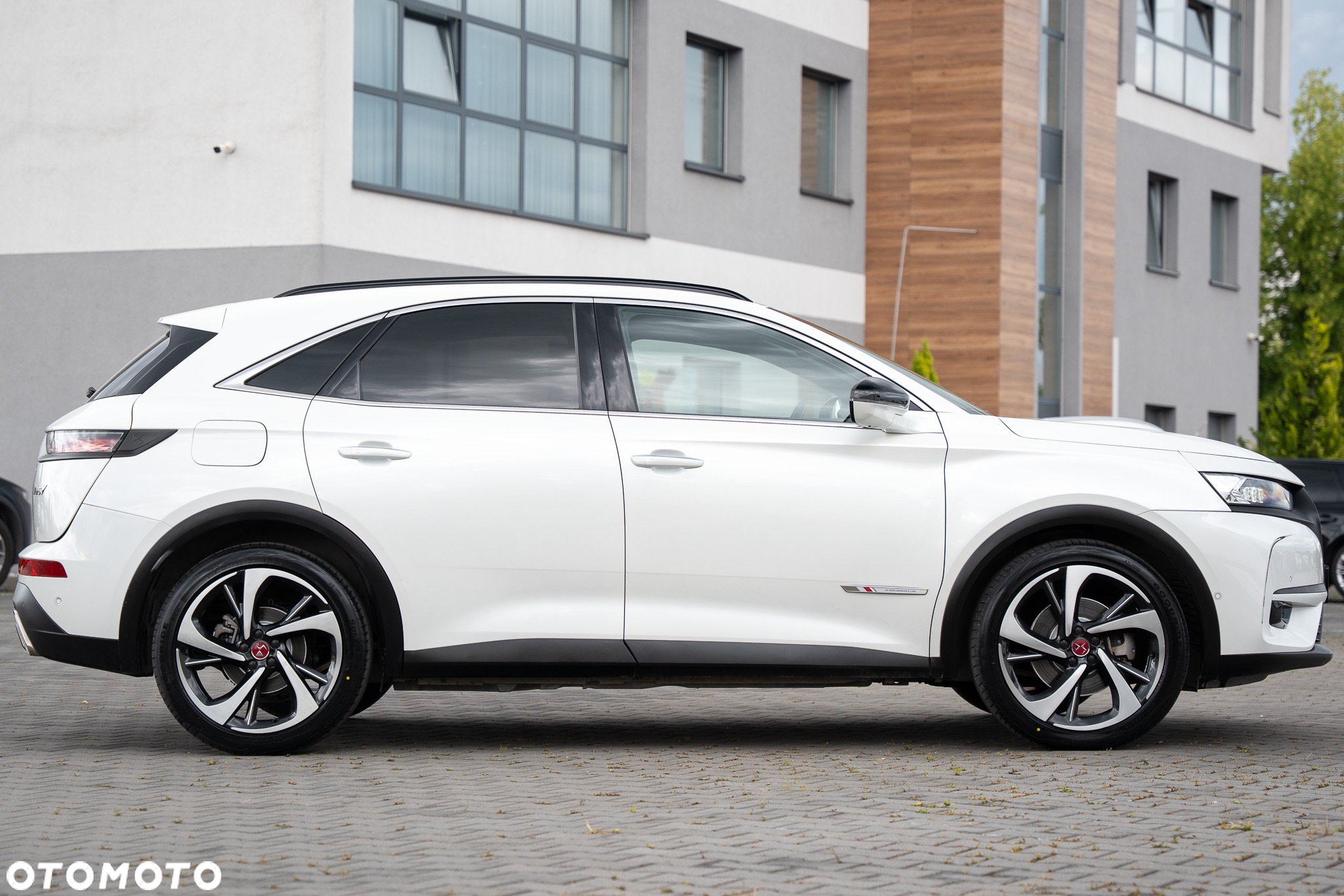 DS Automobiles DS 7 Crossback - 15