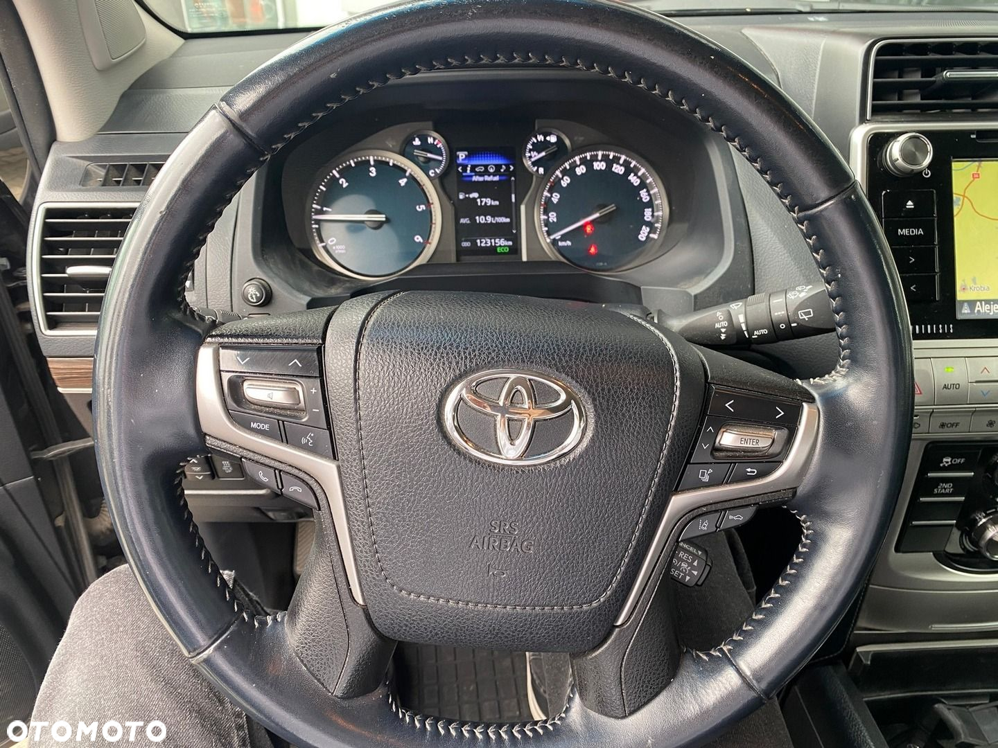 Toyota Land Cruiser LC 2.8 D-4D Invincible - 16
