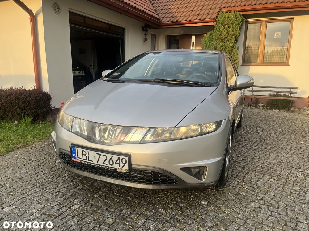 Honda Civic 1.8 Comfort - 2