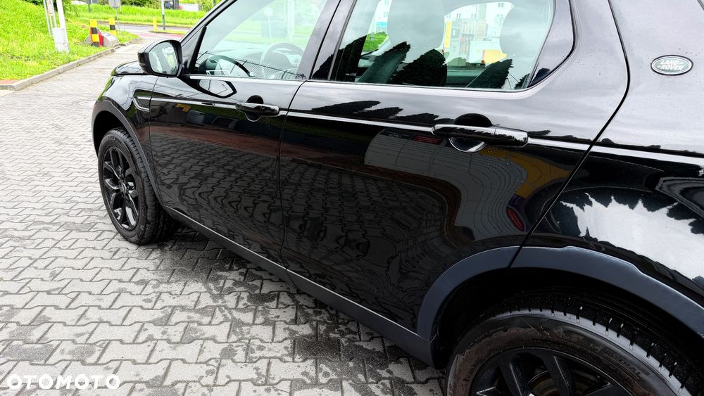 Land Rover Discovery Sport TD4 HSE Luxury - 24