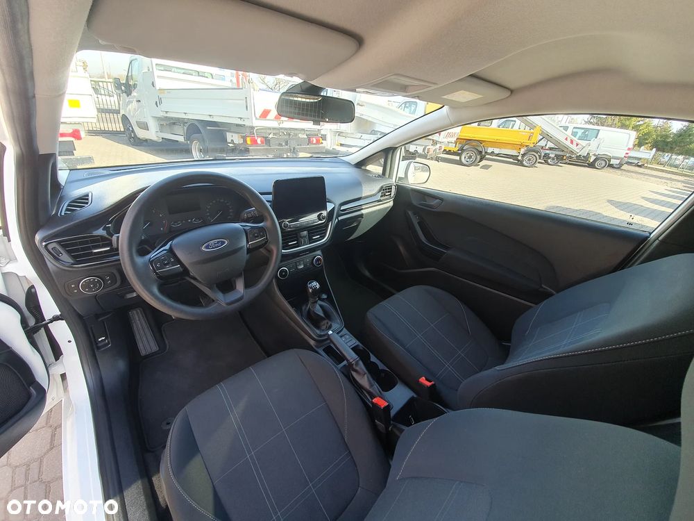Ford Fiesta - 13