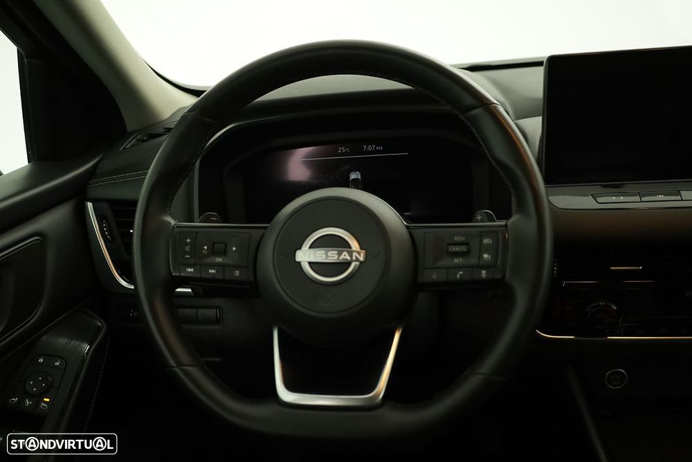 Nissan Qashqai 1.3 DIG-T N-Connecta LED Xtronic - 15