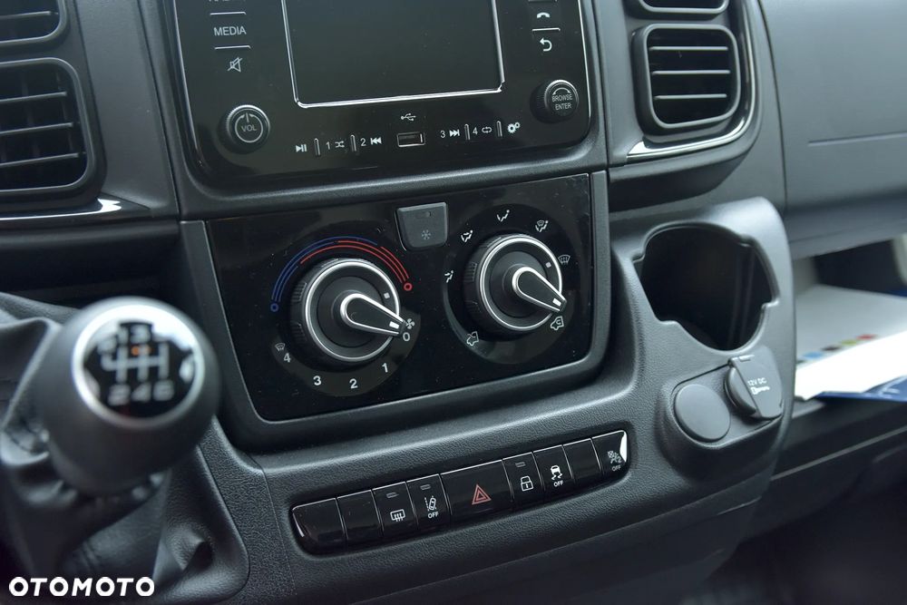 Fiat Ducato L3H2 140KM DMC 3.3t - 19