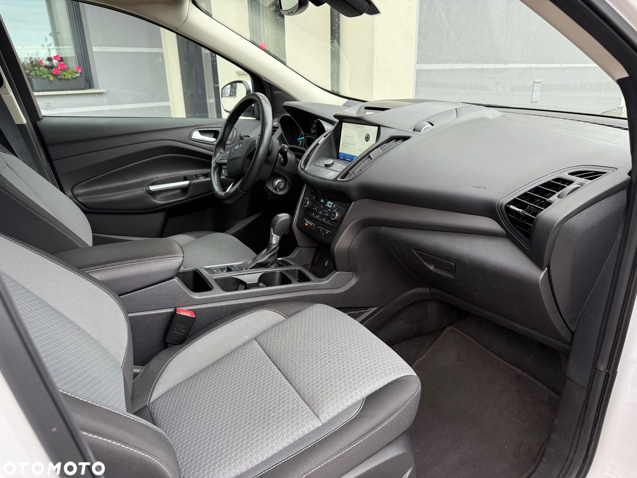 Ford Escape - 7
