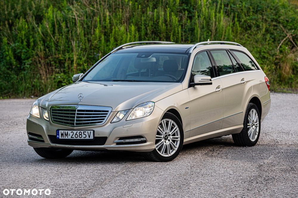 Mercedes-Benz Klasa E 350 CDI BlueEff - 1