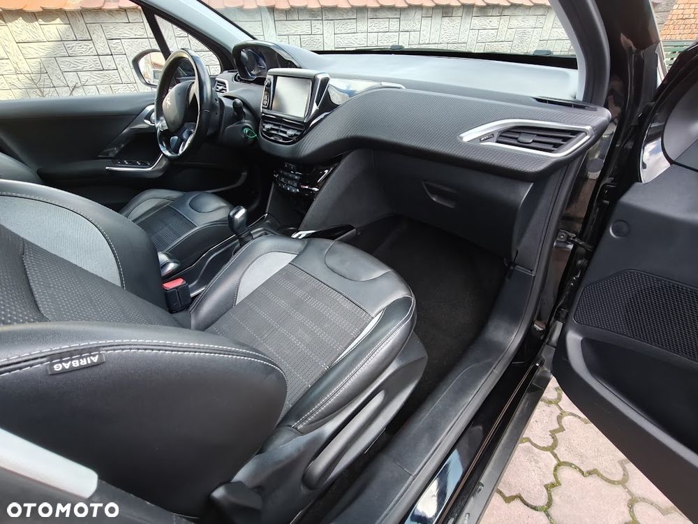 Peugeot 2008 PureTech 110 Stop&Start Allure - 20