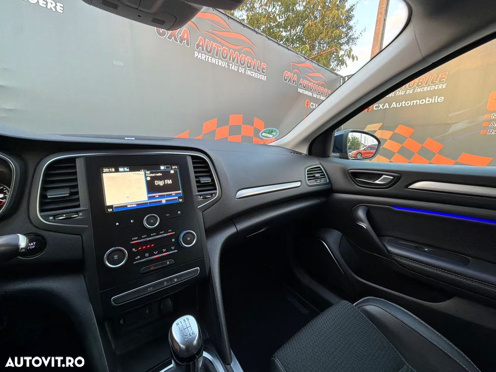 Renault Megane TCe 140 GPF BOSE EDITION - 9