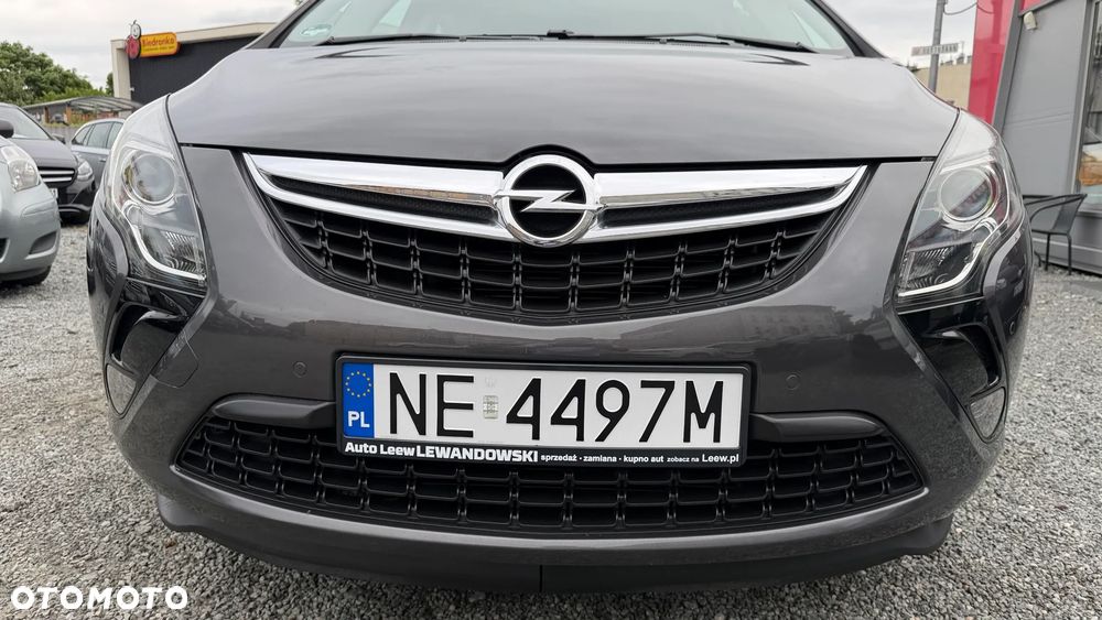 Opel Zafira - 18