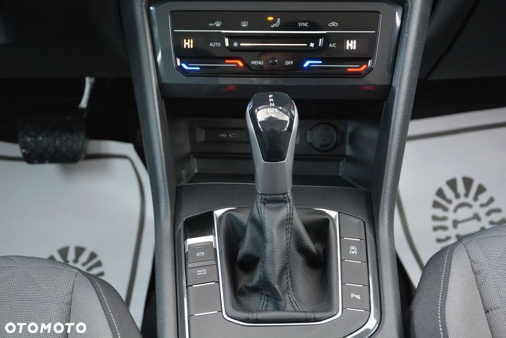 Volkswagen Tiguan 2.0 TDI SCR 4MotION DSG Life - 19