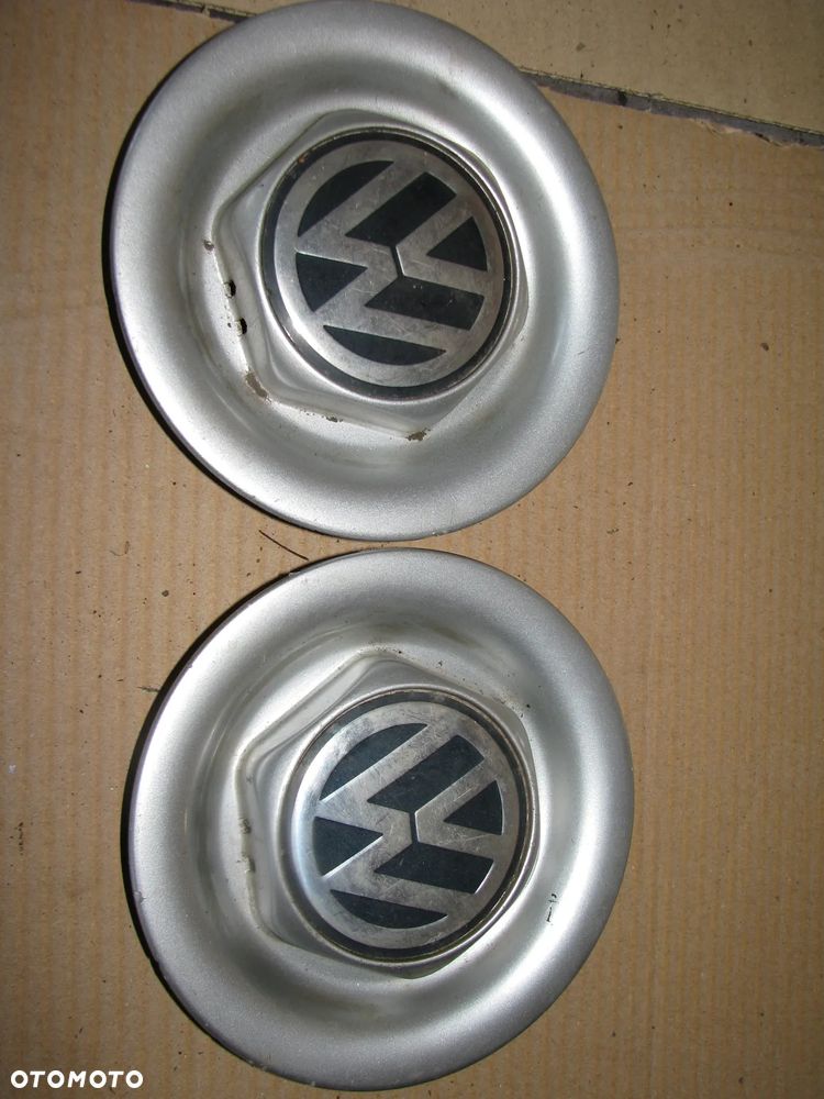 Dekielek Volkswagen OE 145 mm Volkswagen DEKIELEK KAPSEL KOŁPACZEK VW 6N0601149F - 1
