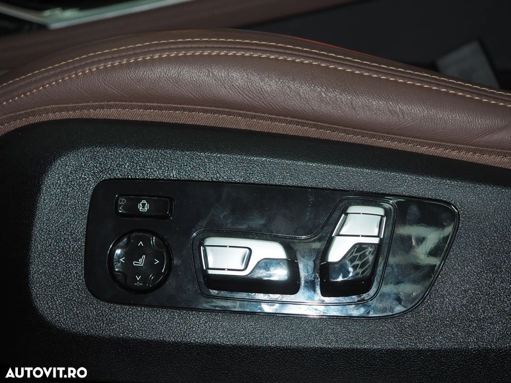BMW X7 xDrive40d MHEV - 25