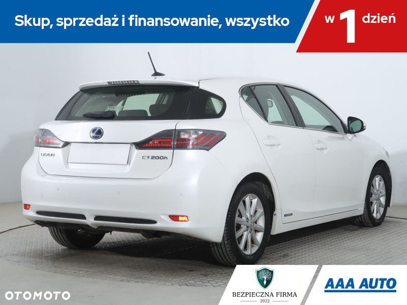 Lexus CT - 6