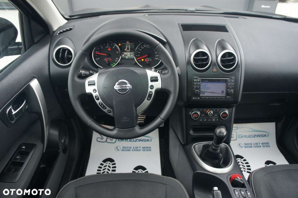 Nissan Qashqai - 8