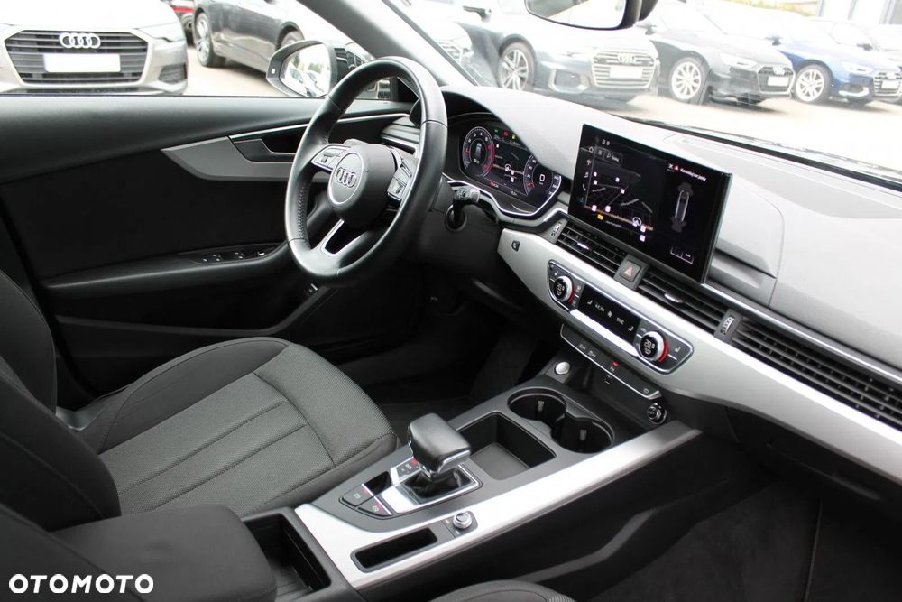 Audi A4 Avant 35 TFSI mHEV Advanced S tronic - 9