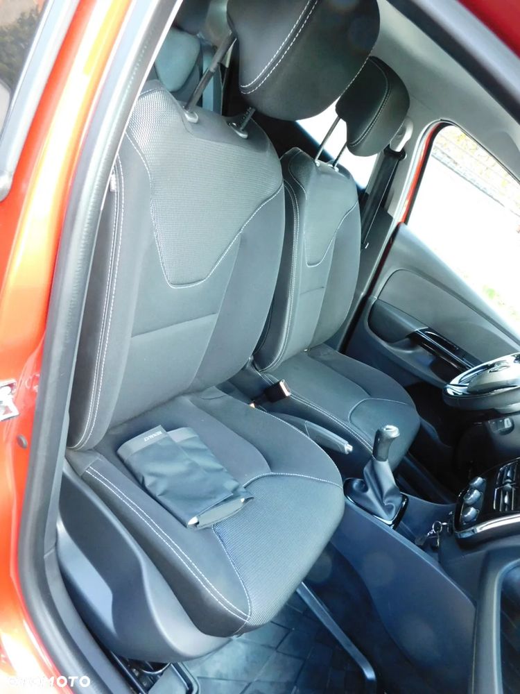 Renault Clio 1.2 16V 75 LIMITED - 16