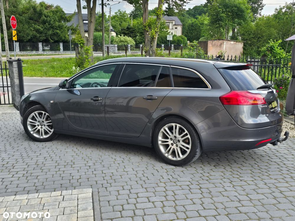 Opel Insignia 1.6 T Cosmo - 16