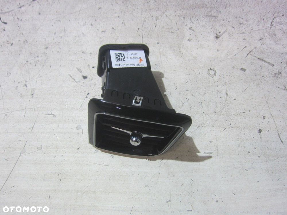 VOLVO XC60 II XC 60 LEWA KRATKA KIEROWCY DESKI KONSOLI NAWIEWU 31417691 - 2
